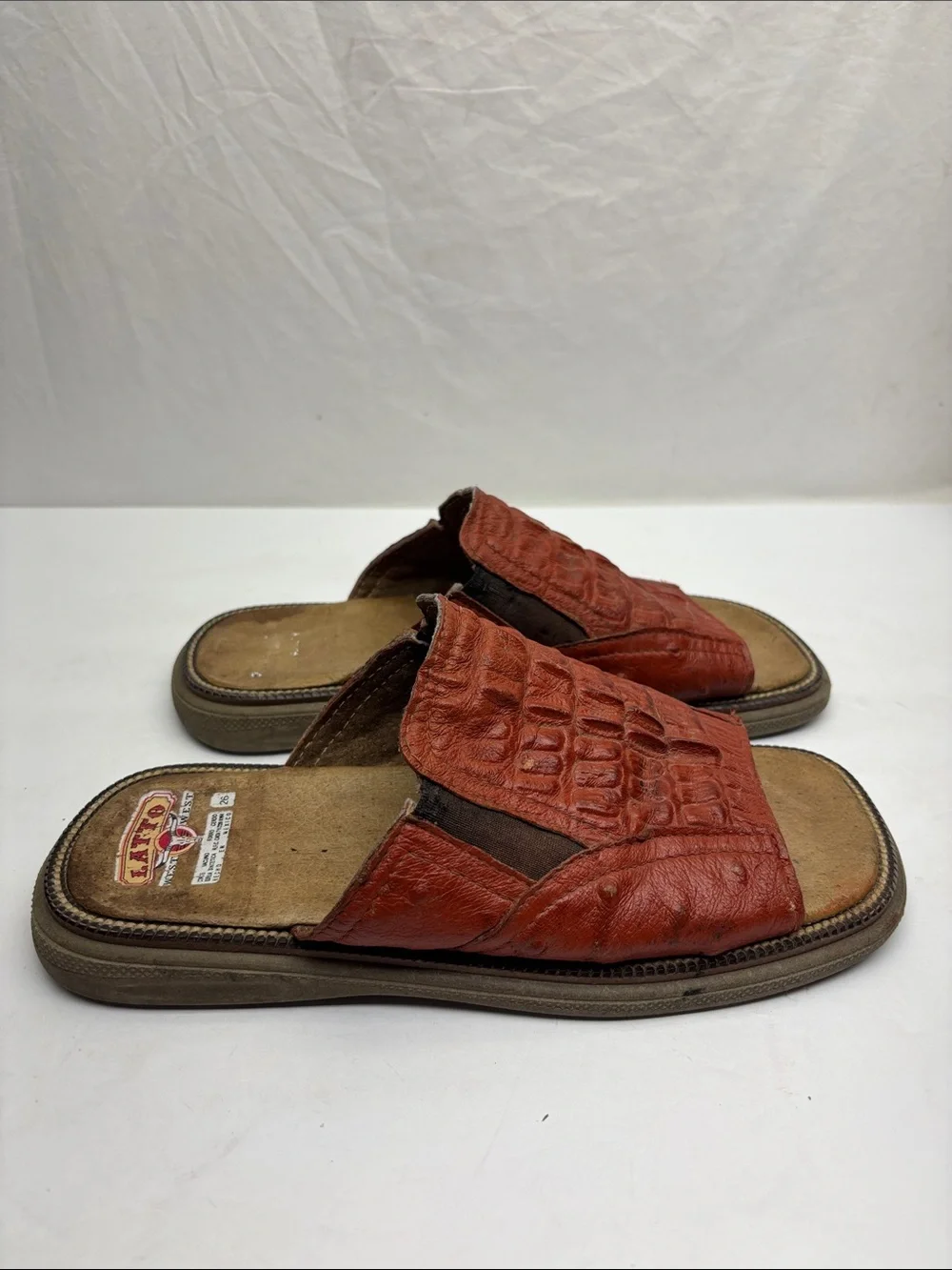 Latto Men's Leather Slide Sandals, SZ 8, box 23